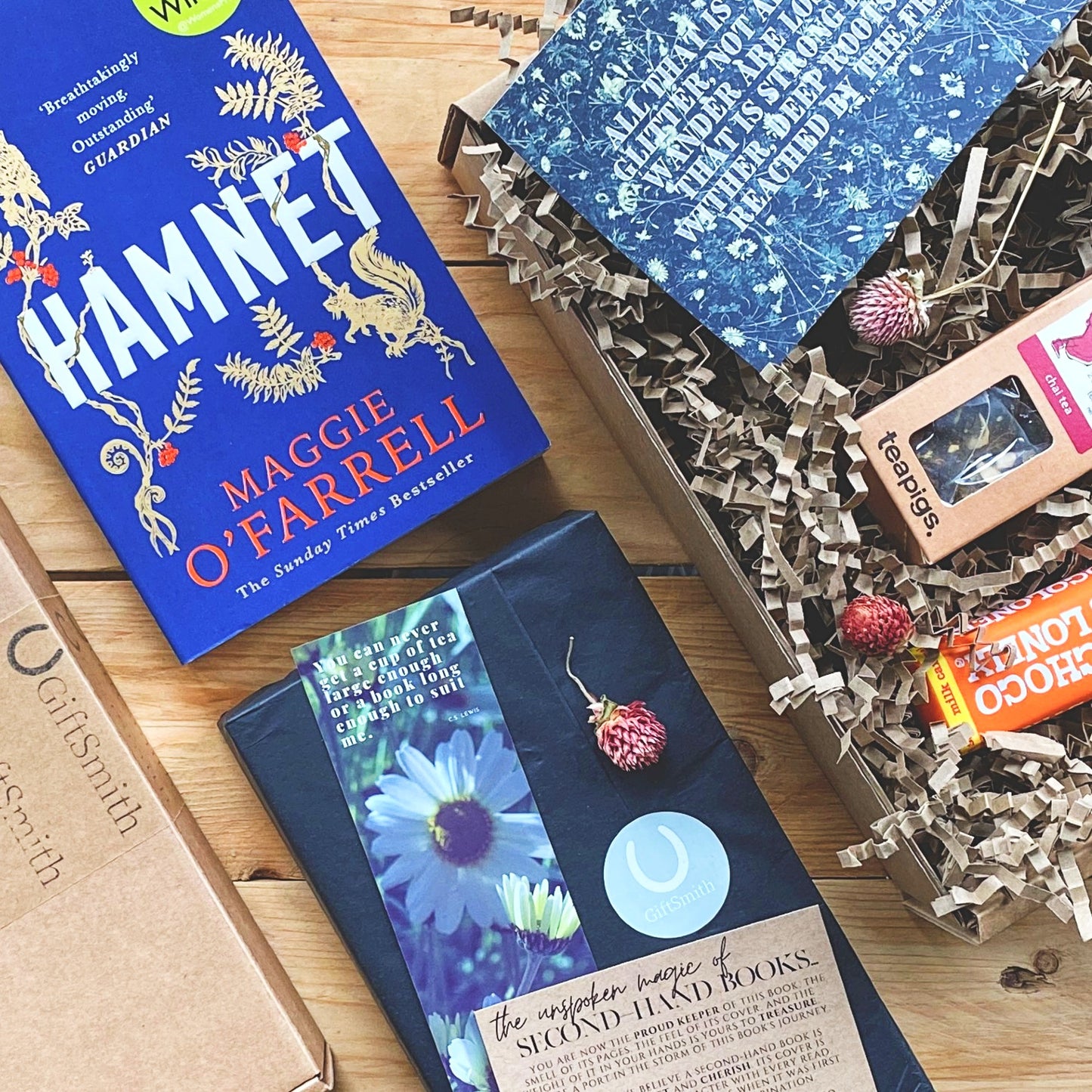 Hamnet by Maggie O'Farrell: Signature Book Box