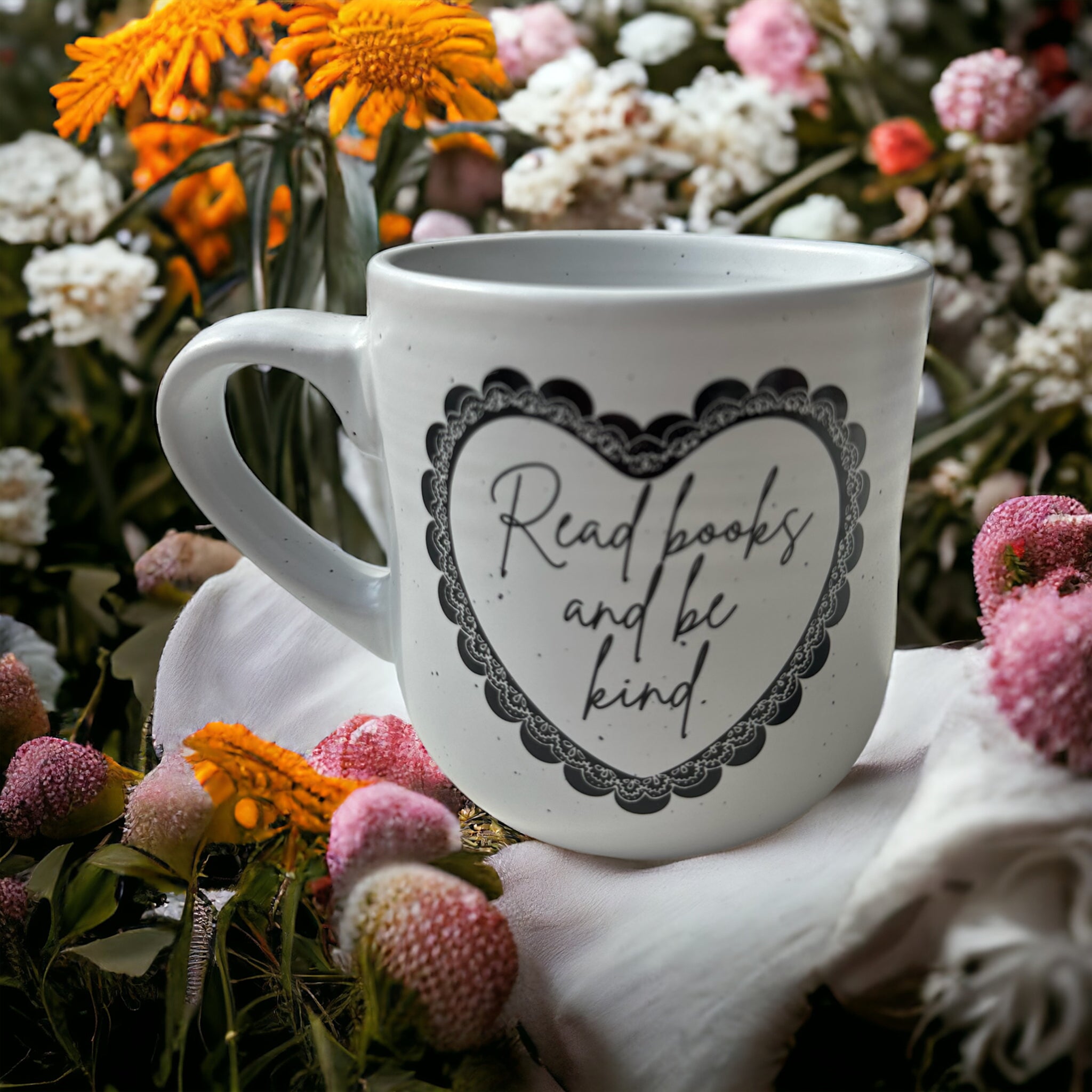 READ BOOKS AND BE KIND Stoneware Mug