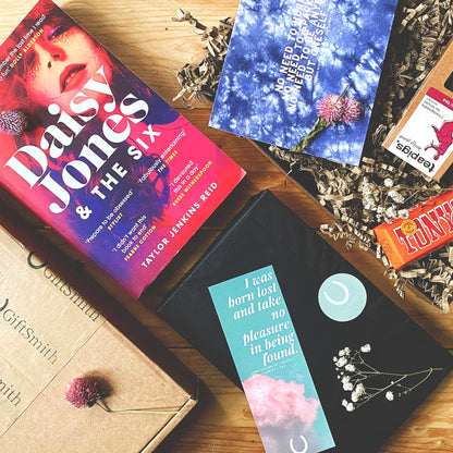 Daisy Jones and The Six - Taylor Jenkins Reid: Signature Book Box