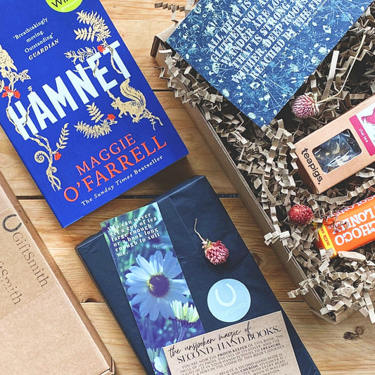 Hamnet by Maggie O'Farrell: Signature Book Box