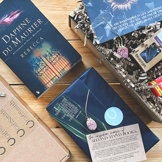Rebecca by Daphne Du Maurier: Signature Book Box